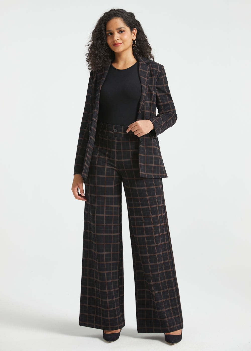 Woman wearing Black Brown Plaid wide-leg Dress Pant Yoga Pants with the matching plaid Classic Blazer