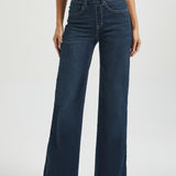 Signature Mid-Rise Denim | Wide (Roma Wash)