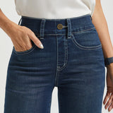 Signature Mid-Rise Denim | Wide (Roma Wash)