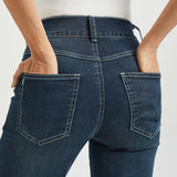 Signature Mid-Rise Denim | Wide (Roma Wash)